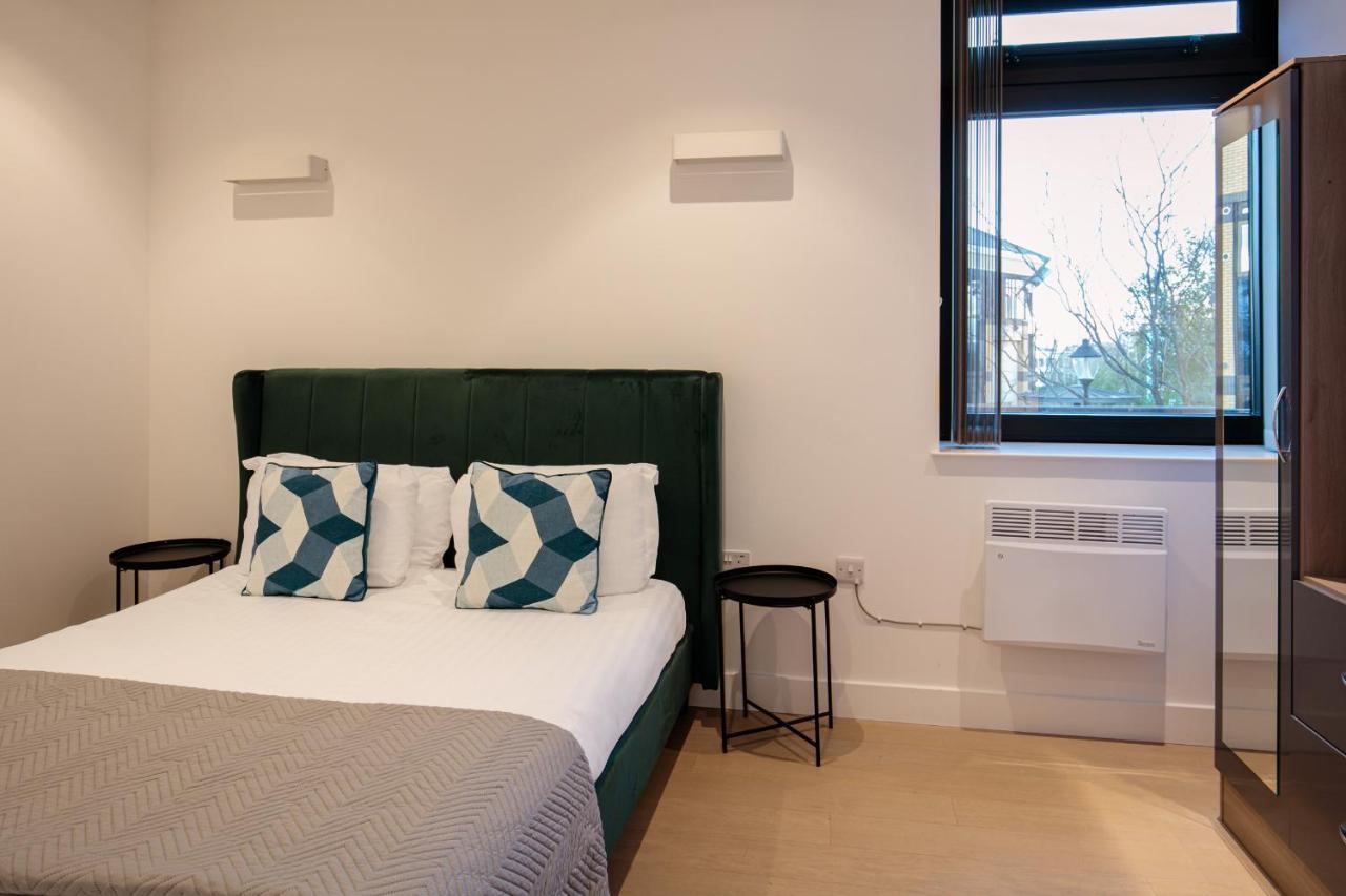 Charles Hope London Brentford Apartment Exterior foto