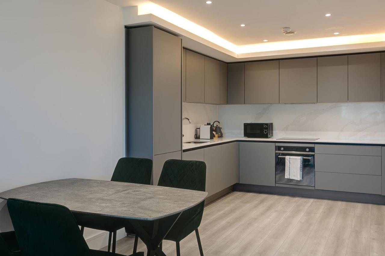 Charles Hope London Brentford Apartment Exterior foto