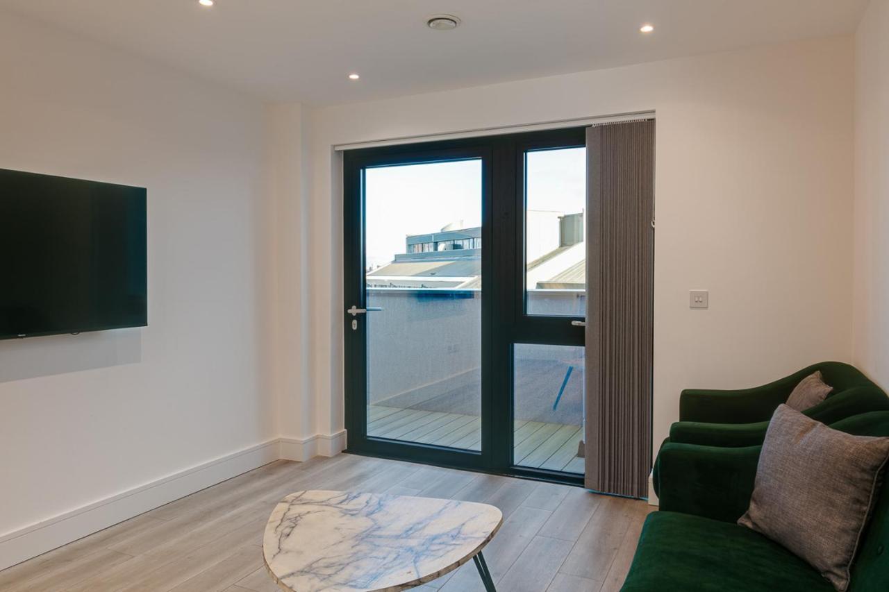 Charles Hope London Brentford Apartment Exterior foto