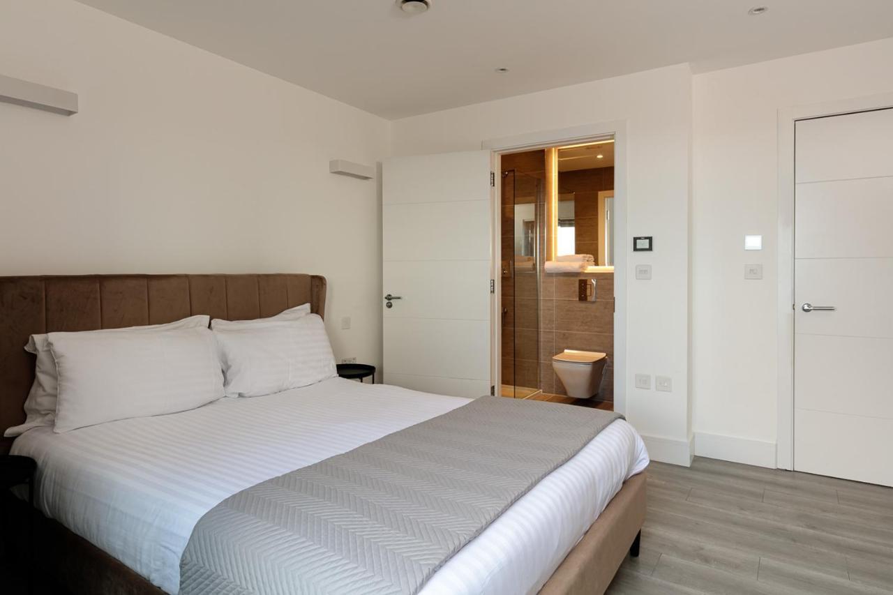 Charles Hope London Brentford Apartment Exterior foto