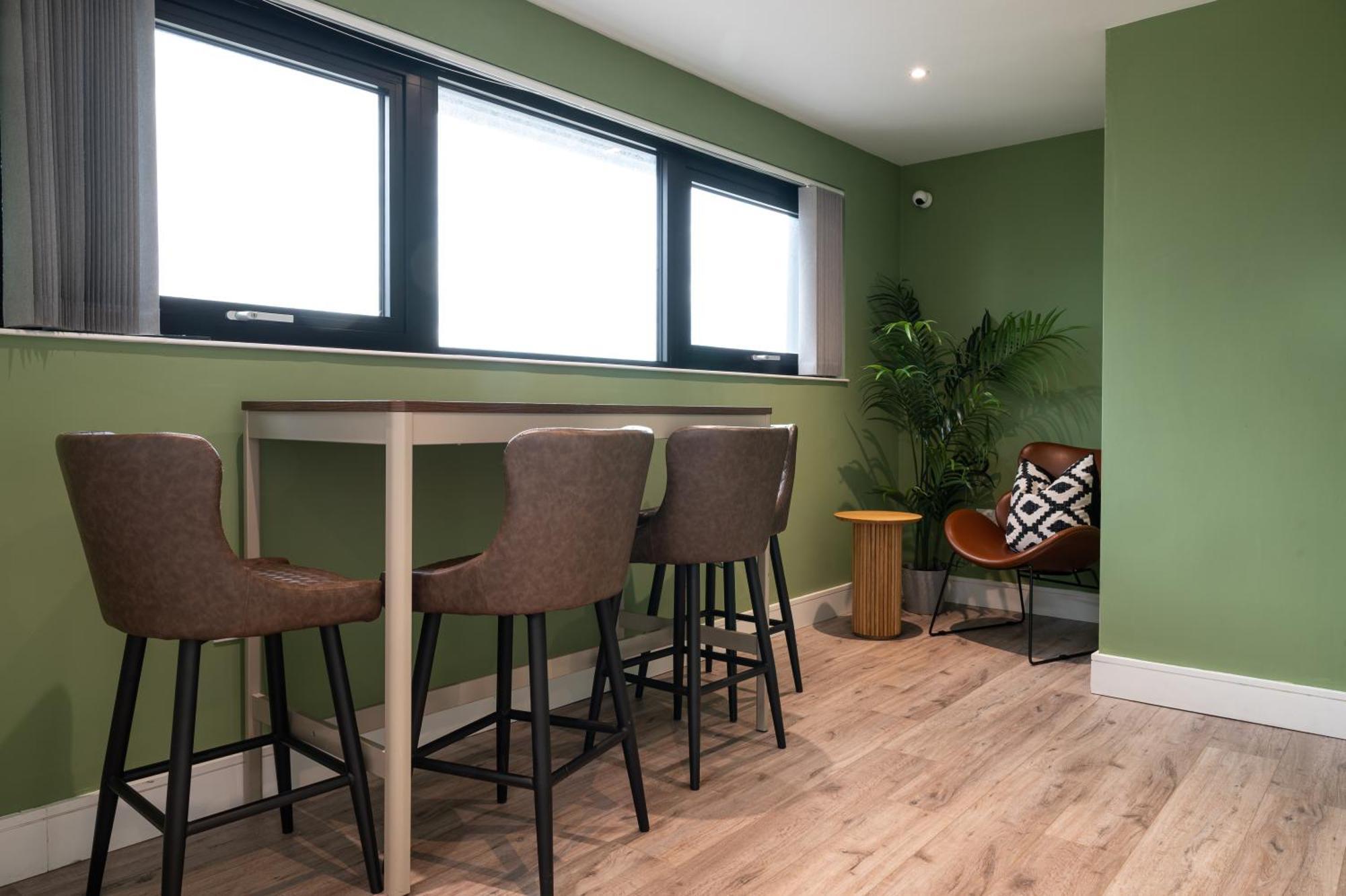 Charles Hope London Brentford Apartment Exterior foto