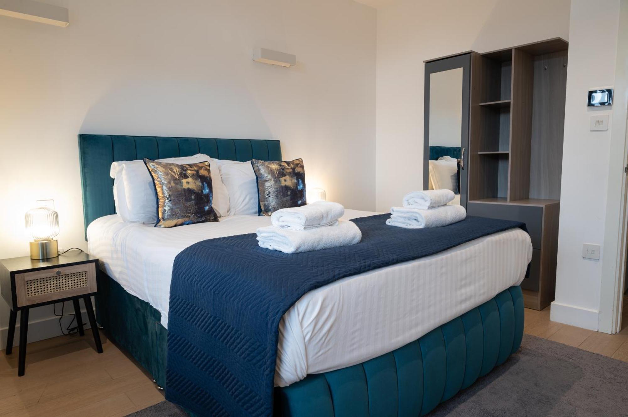 Charles Hope London Brentford Apartment Exterior foto